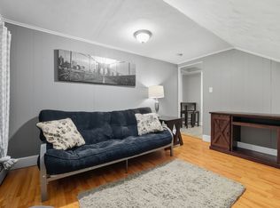 (Undisclosed Address), East Providence, RI 02914