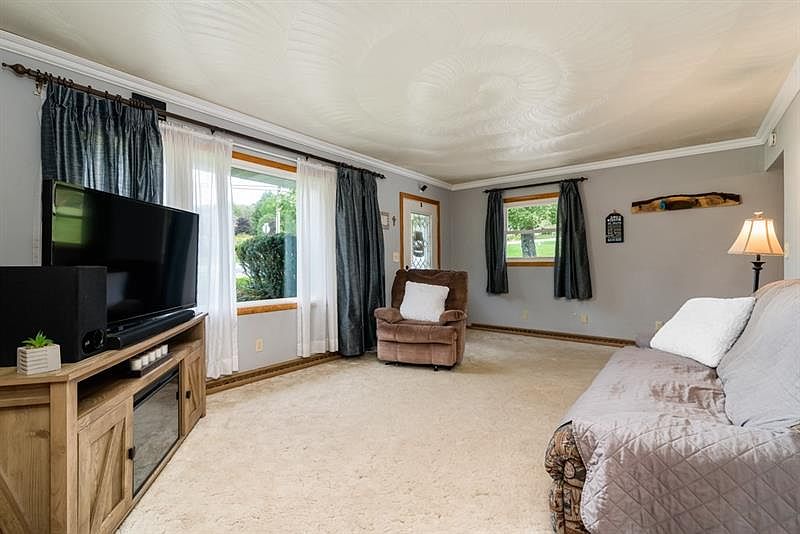 829 Sunset Dr, Butler, PA 16001 Zillow