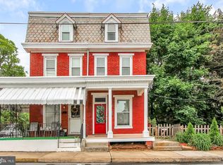 245 Duke St, Ephrata, PA 17522