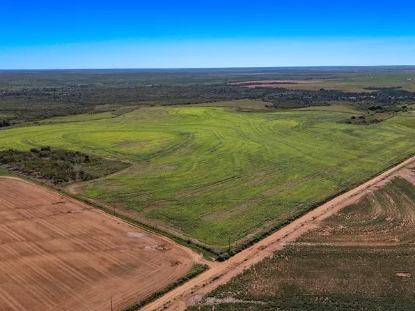 830 County Road 213, Rotan, TX 79546