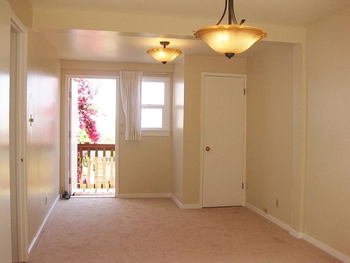 3rd image of 453 Holly Park Cir #A