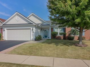 718 Glory Dr, Shorewood, IL