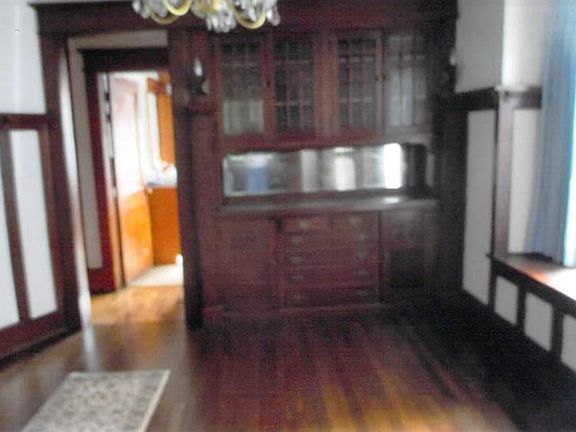 2nd image of 1378 Lincoln Ave