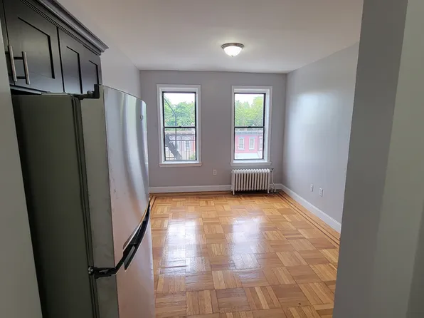 840 Kennedy Boulevard image 12 of 37