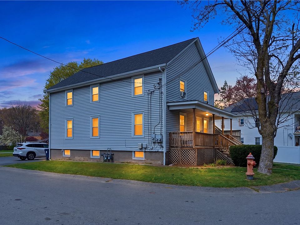 1st image of 131 Roma Street