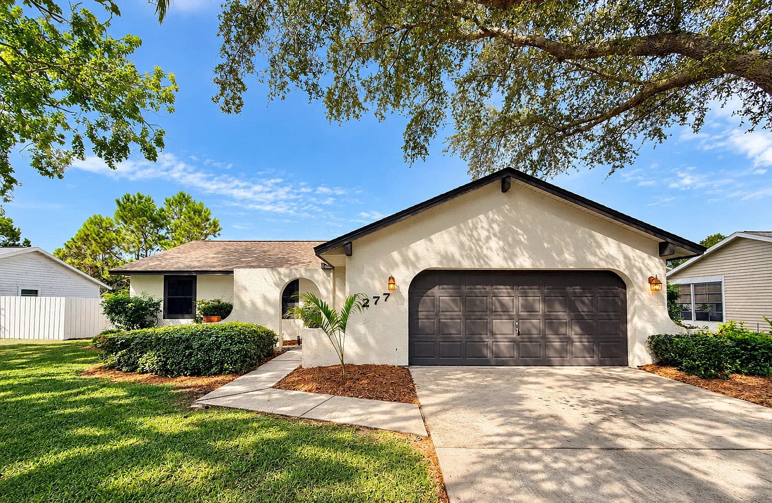 3 bed, 1244 sqft, $3,800 — Photo 1