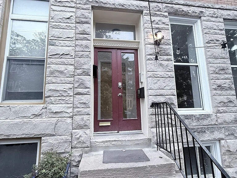 722 Newington Ave #A — Photo 1