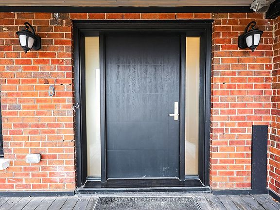 5th image of 8 Brownlee Dr
