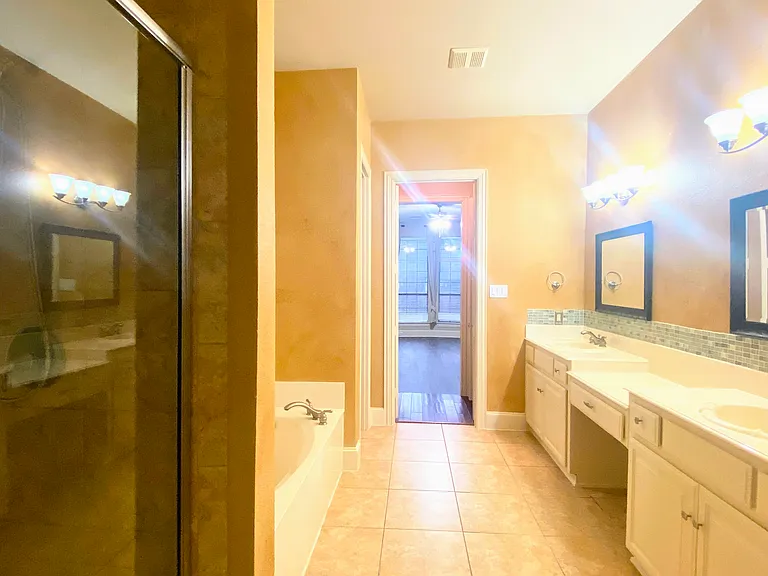 11563 Avondale Dr — Photo 14