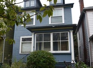 16 Robie St, Buffalo, NY 14214