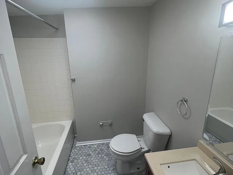 1022 McDowell St — Photo 9