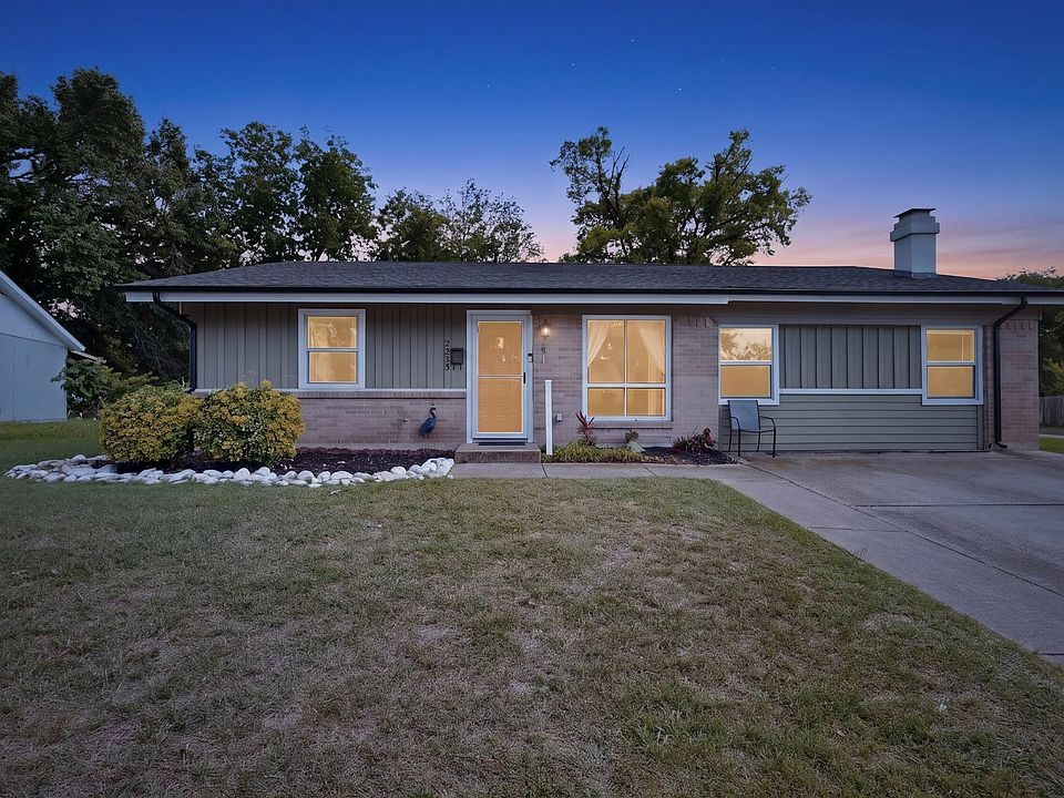1st image of 2238 Sussex Dr