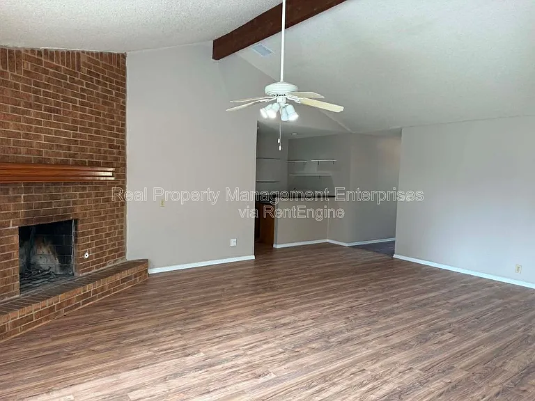 12400 Eric Field Pl — Photo 6