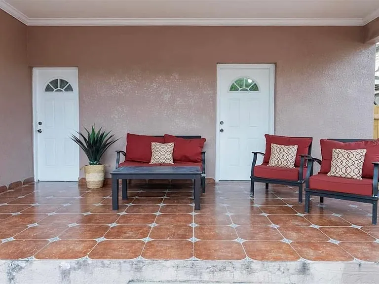 2324 W Palmetto St — Photo 25