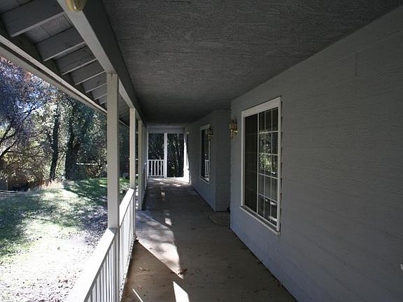 4th image of 51840 Dale Ln