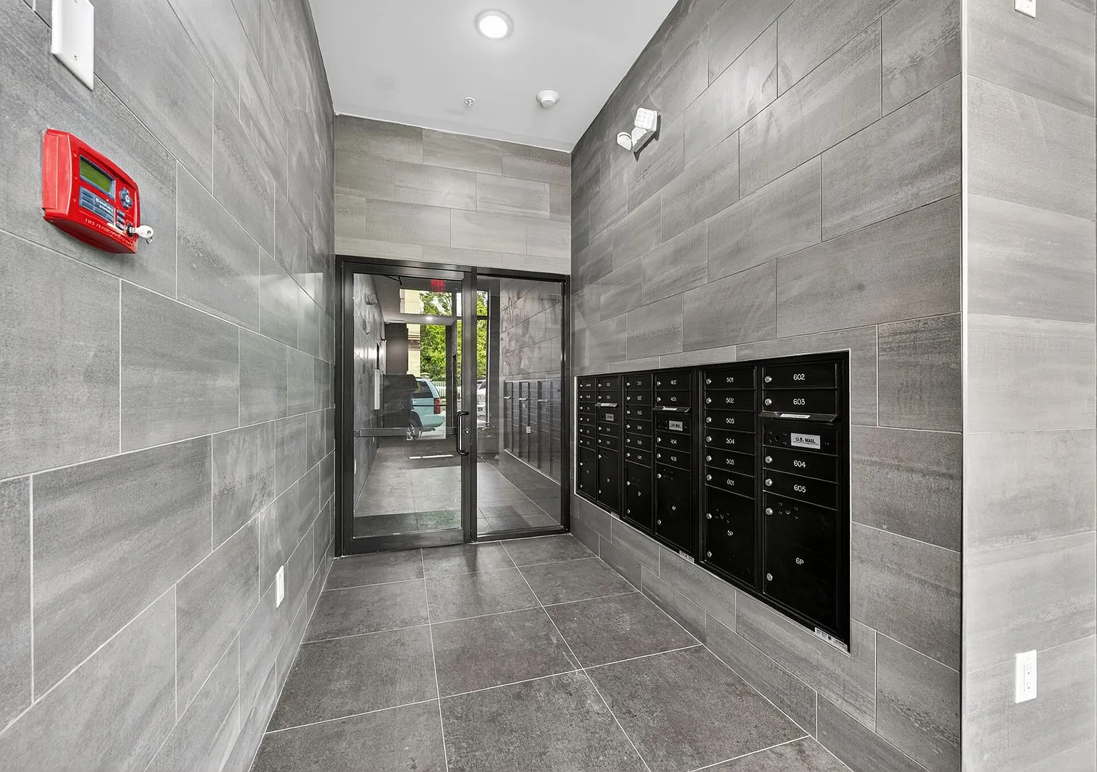New Construction - No Broker Fee - Central A/C - W/D - Balcony — Photo 3
