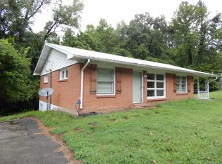 153 Church St, Dover, TN 37058
