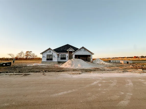 1109 Dillinger Rd, Hewitt, TX 76643