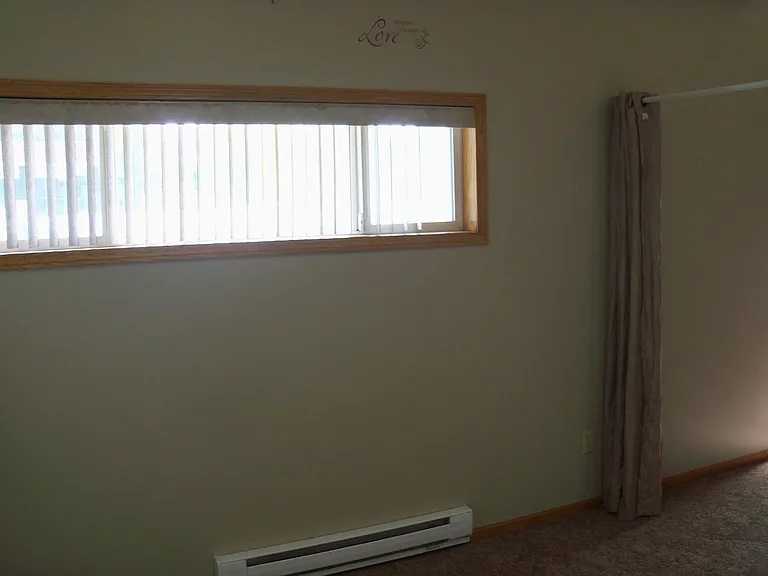 413 S Rum River Dr #1 — Photo 3