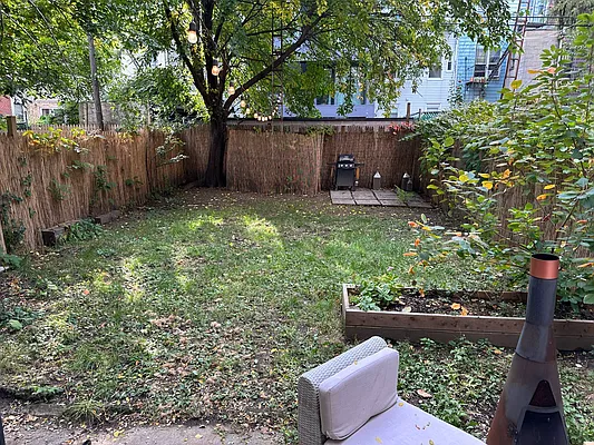 Rented by Ulas Real Estates Inc | media 22