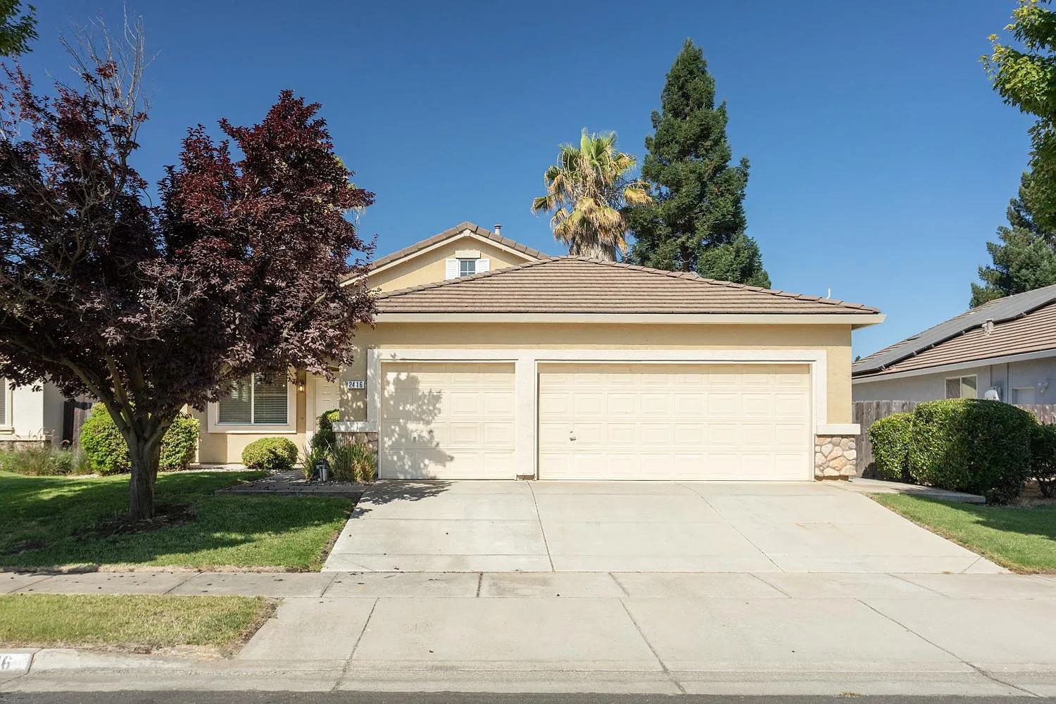 2416 Arizona Way photo 1