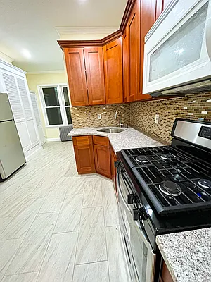 Rented by Coldwell Banker Reliable Real Estate | media 10