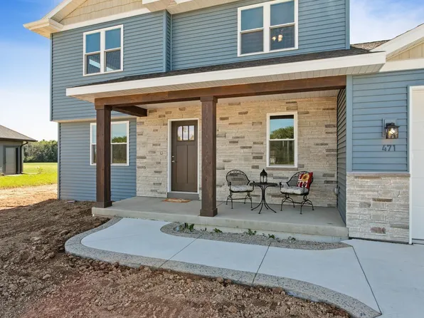 471 Rustic Ridge Dr, Brillion, WI 54110