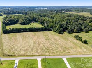 146 Rimrock Rd, Harmony, NC 28634