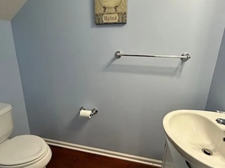 304 Kelsey Dr — Photo 10