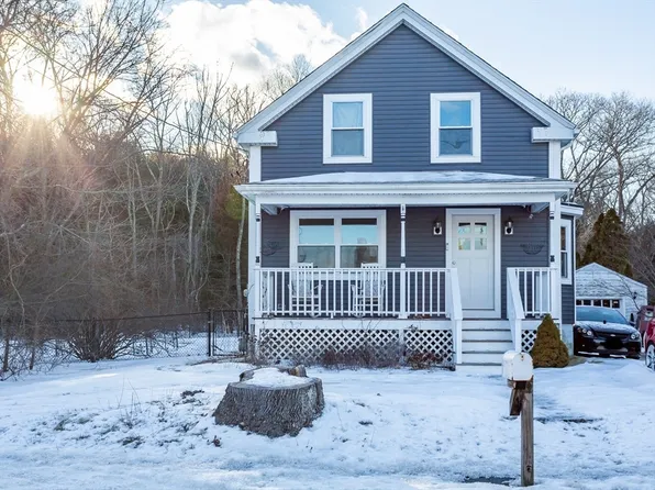 59 Liberty St, Taunton, MA 02780
