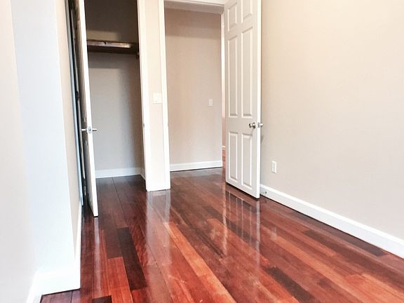 4th image of 731 Franklin Ave #21