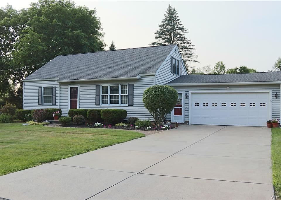 1st image of 6557 Sherwood Ln