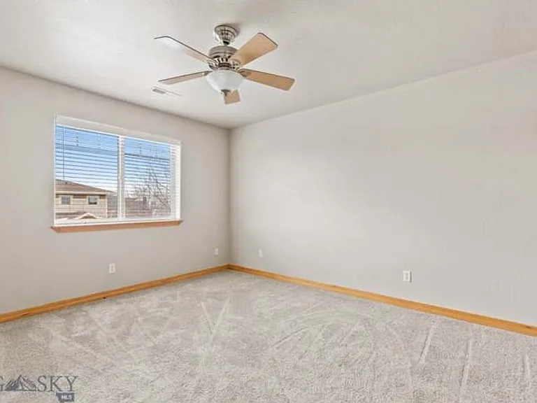 2953 N 27th Ave #15 — Photo 10