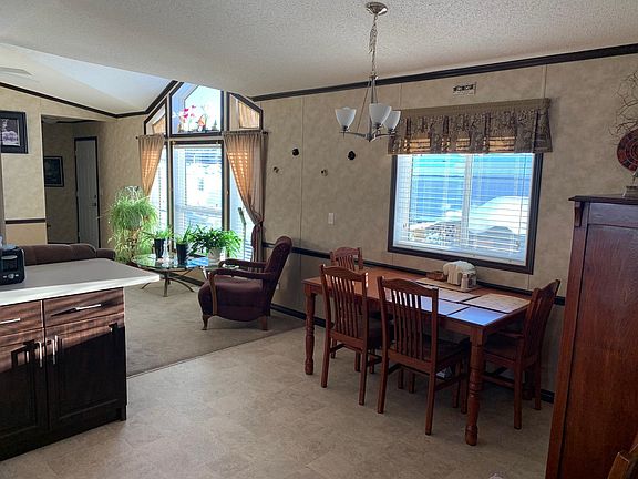 4th image of 5701 Airport Dr #19B