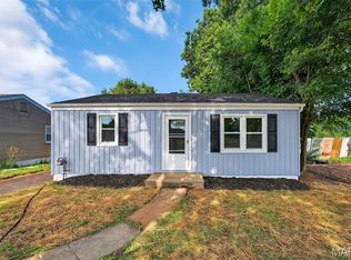 8509 Mackenzie Rd, Saint Louis, MO 63123