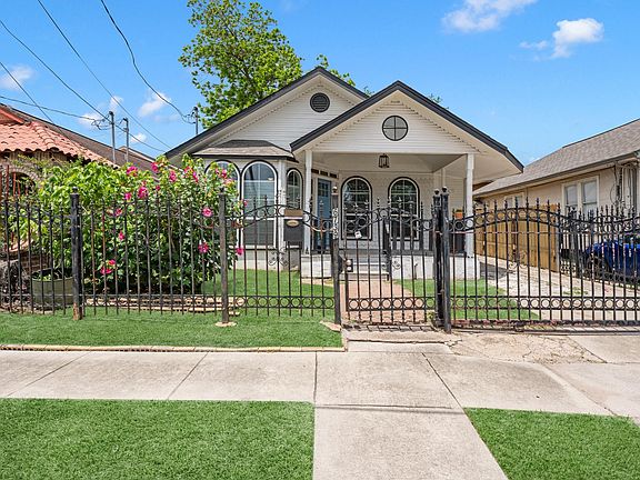 2nd image of 6739 Avenue O