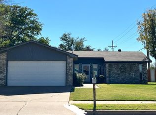 5743 Emory St, Lubbock, TX 79416