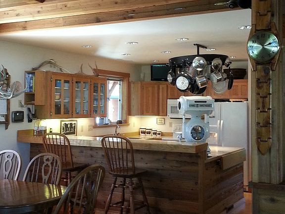 View of Kitchen & Loft above