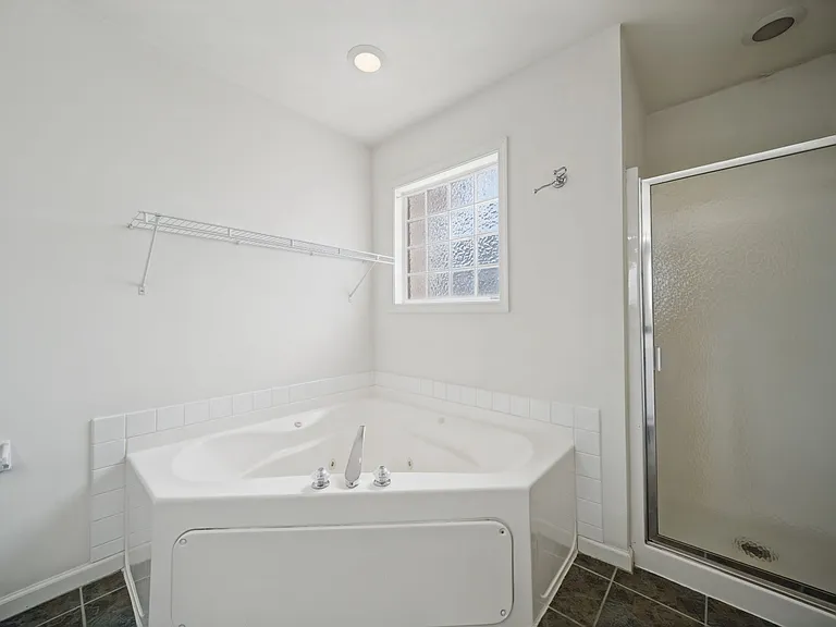 4720 Beach Bay Ct — Photo 25