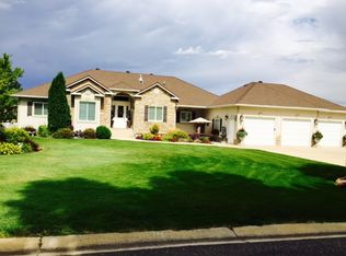 858 Canyon View Dr, Roosevelt, UT 84066