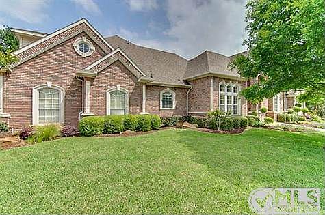 2nd image of 2610 Parker Ct