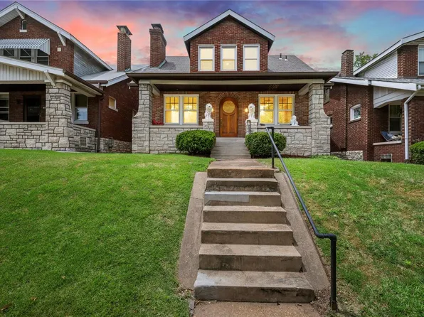 5723 S Grand Blvd, Saint Louis, MO 63111