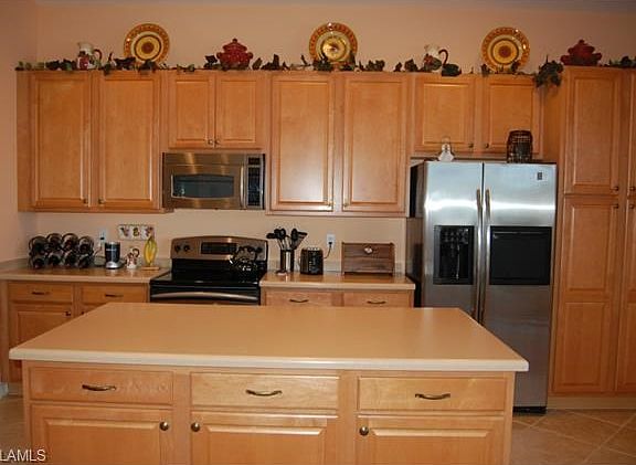 4th image of 10031 Turtle Hill Dr