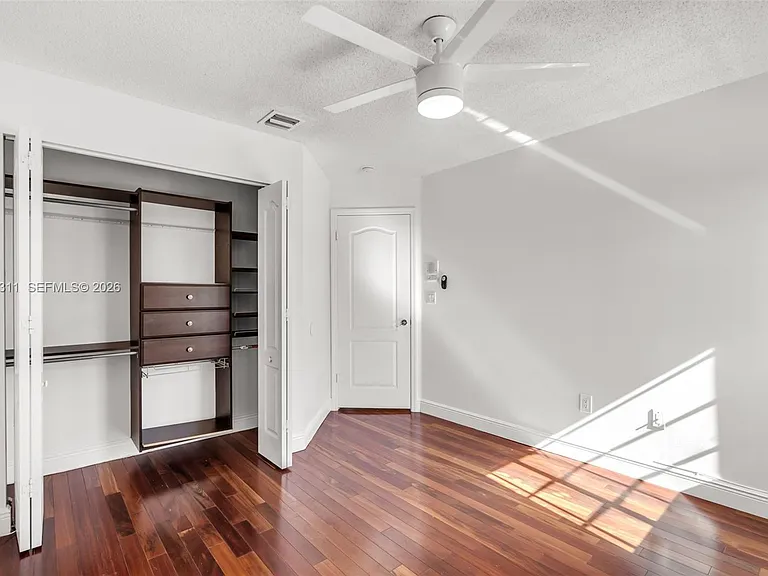 5165 NW 112th Ct — Photo 17