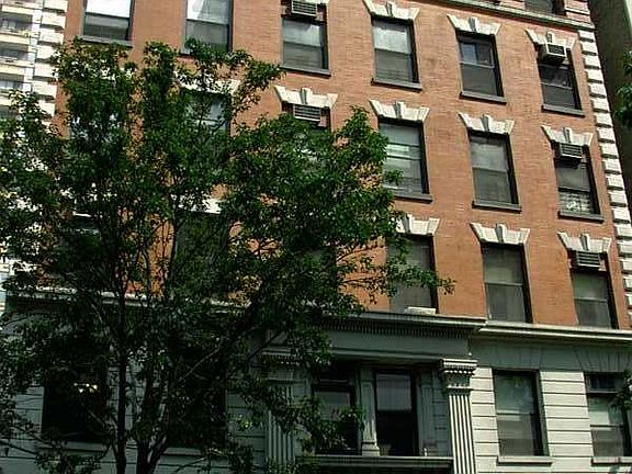 5th image of 255 W 95th St APT 1D