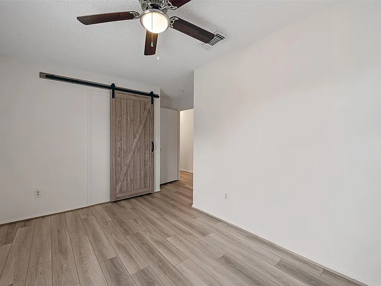 910 Judiway St — Photo 21