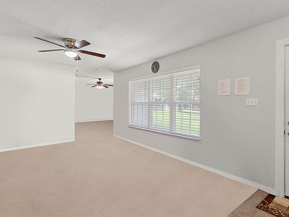3rd image of 3803 Galleria Oaks Dr