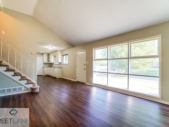 4th image of 4961 McAllister Ave