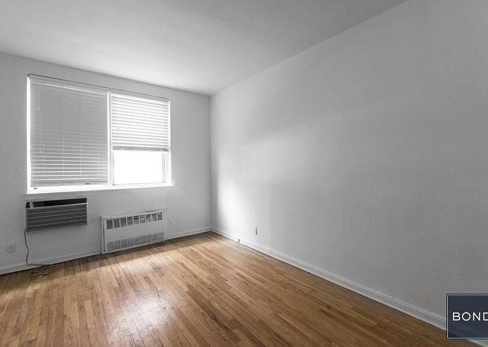 1st image of 320 E 50th St APT 6A