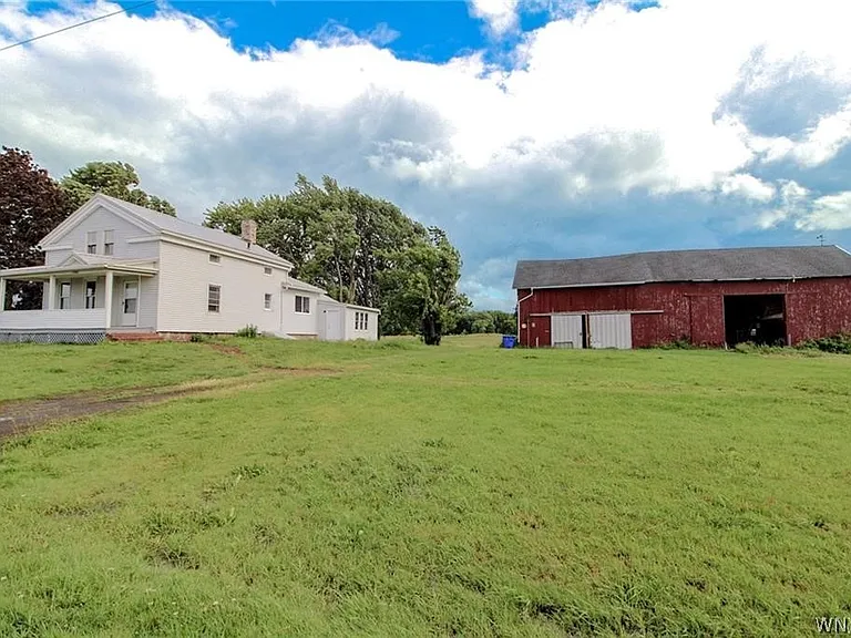 15634 Lakeshore Rd — Photo 38